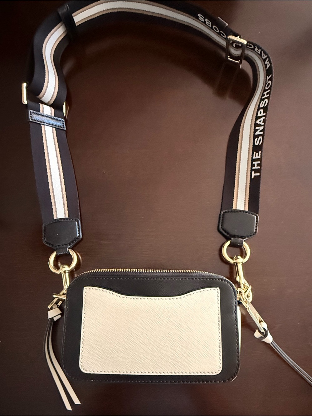 Marc Jacobs Snapshot Crossbody with Branded Black Strap - Picture 7 of 15